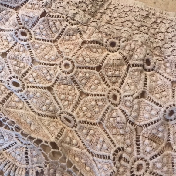 Urban Outfitters Ecoté Tan Lace Shorts - Picture 3 of 6